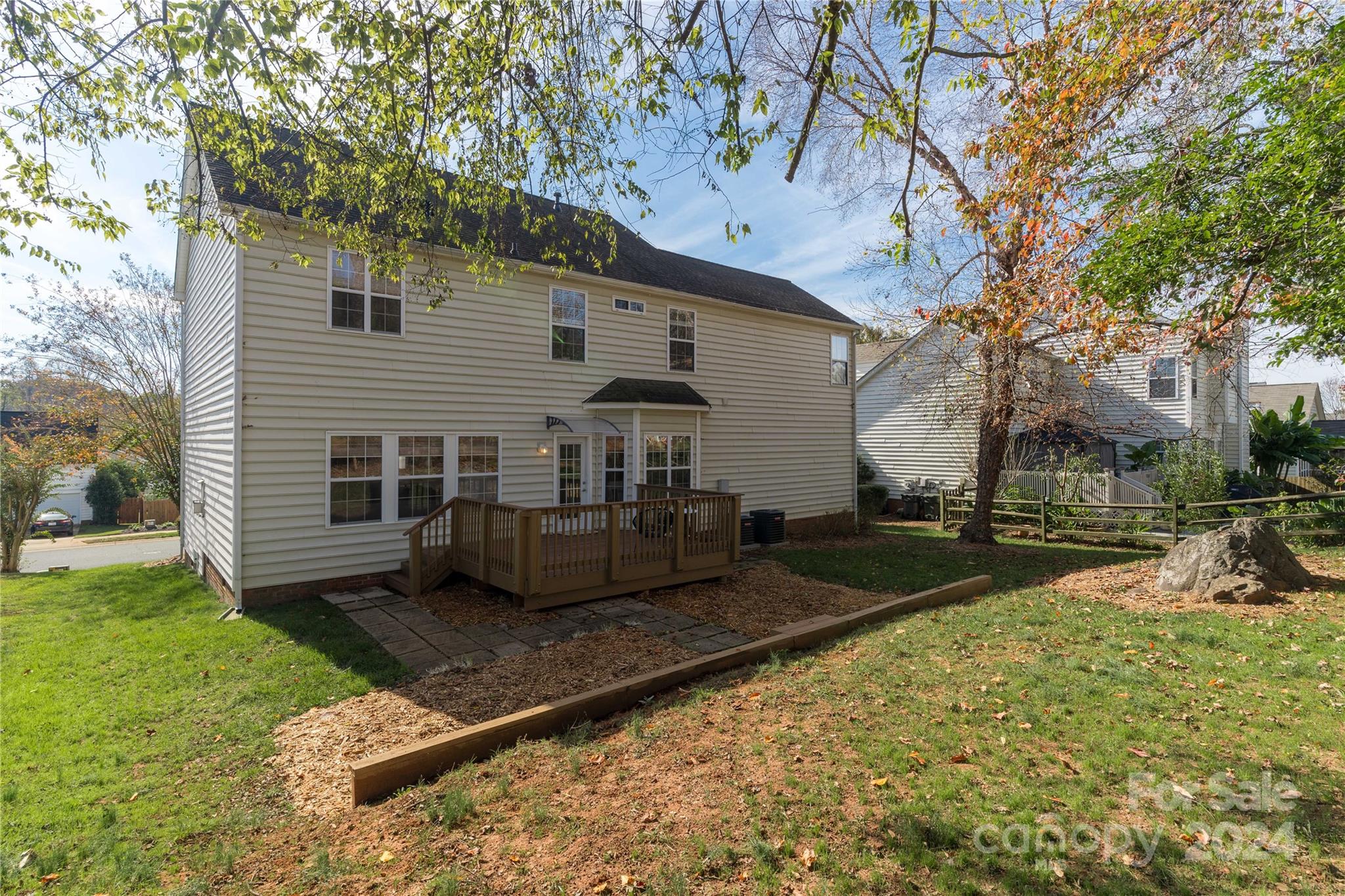 9427 Culcairn Road Huntersville, NC 28078 - Photo 33 of 39 a view of a house with backyard