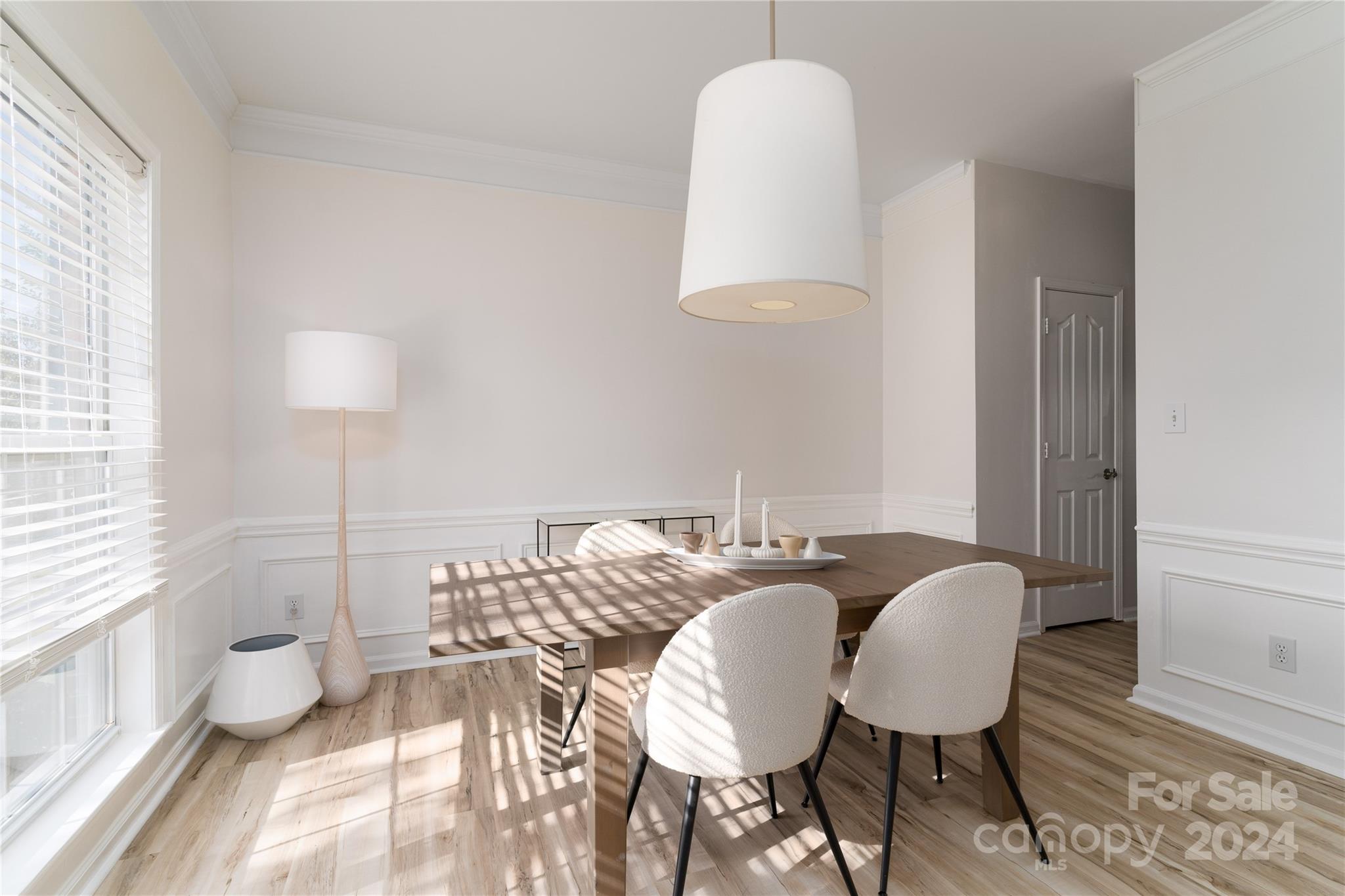 9427 Culcairn Road Huntersville, NC 28078 - Photo 10 of 39 a view of a dining room with furniture