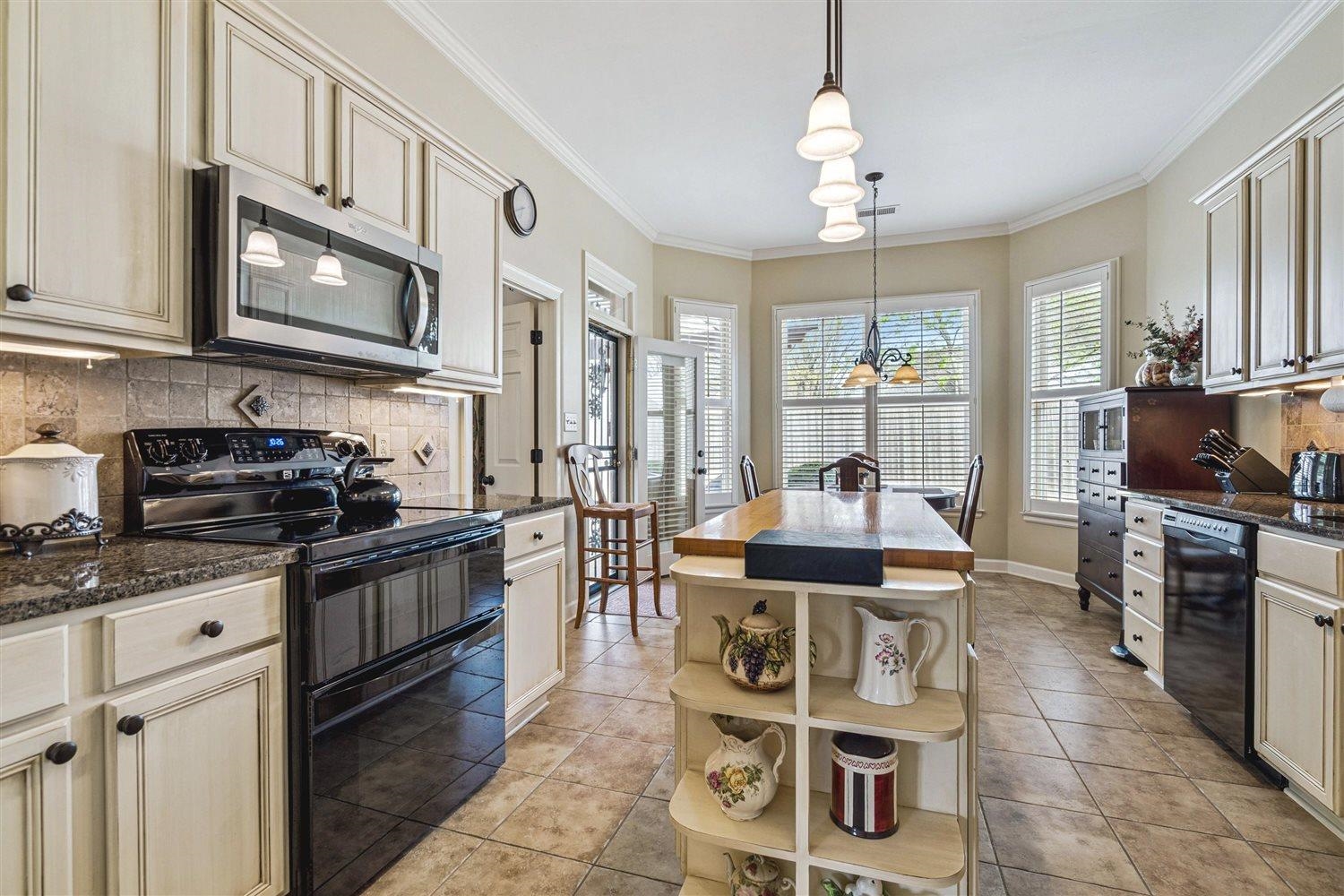 136 Garner Grove Cove Collierville, TN 38017 - Photo 14 of 37