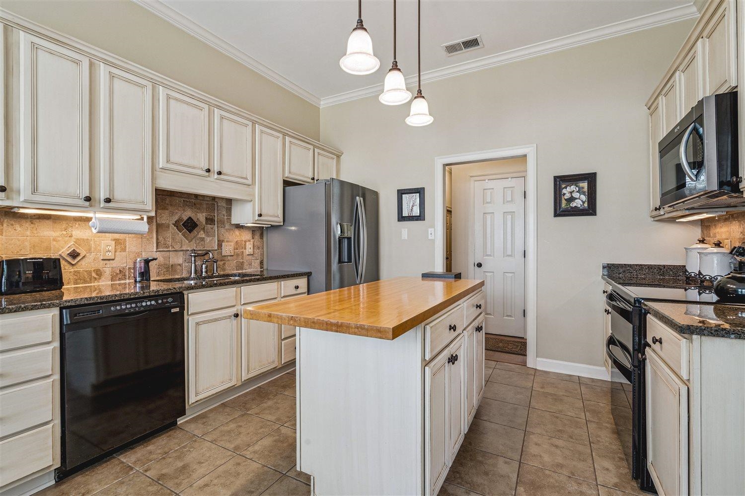 136 Garner Grove Cove Collierville, TN 38017 - Photo 15 of 37