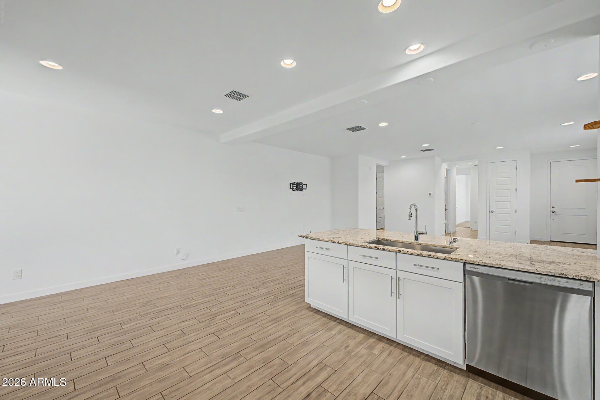 2732 South Prospector Point Road Apache Junction, AZ 85119 - Photo 7 of 31 13 - Prospector Point
