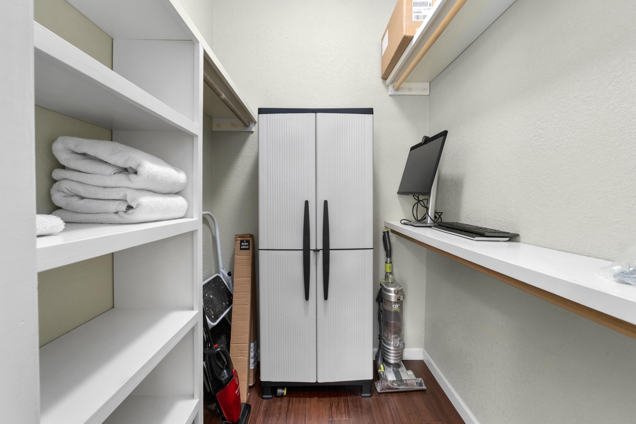 802 South 1st Street, Unit 115 Austin, TX 78704 - Photo 17 of 21 a kitchen with a refrigerator and a sink