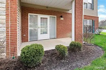 $1,400 | 845 Forest Avenue, Unit 103, Valley Park, MO 63088