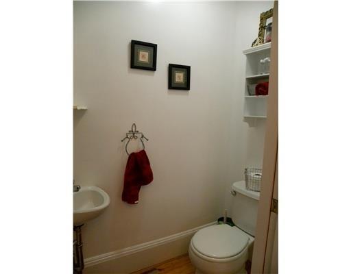 122 Norway Road Bangor, ME 04401 - Photo 8 of 19 Bathroom.