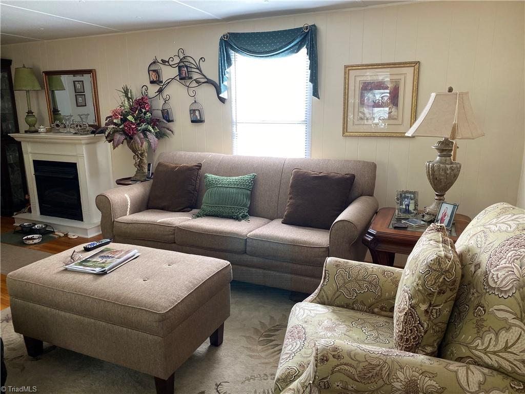 304 Winesap Road Pelham, NC 27311 - Photo 4 of 22 Gallery Image 4