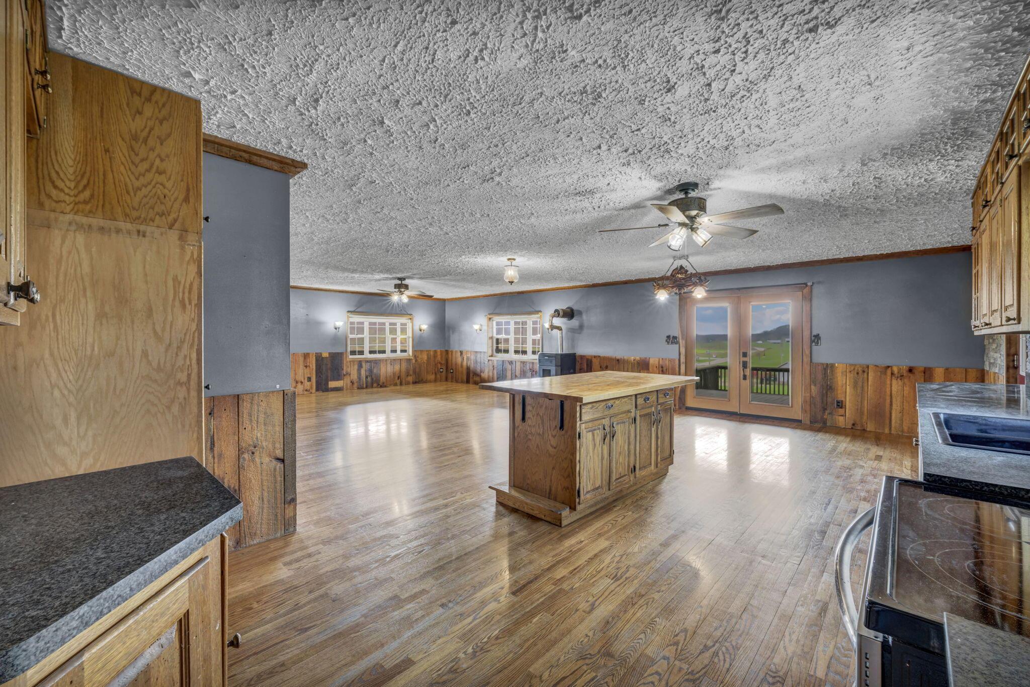 18513 Hobbler Road Kimbolton, OH 43749 - Photo 4 of 51 4-web-or-mls-Hobbler Rd_24