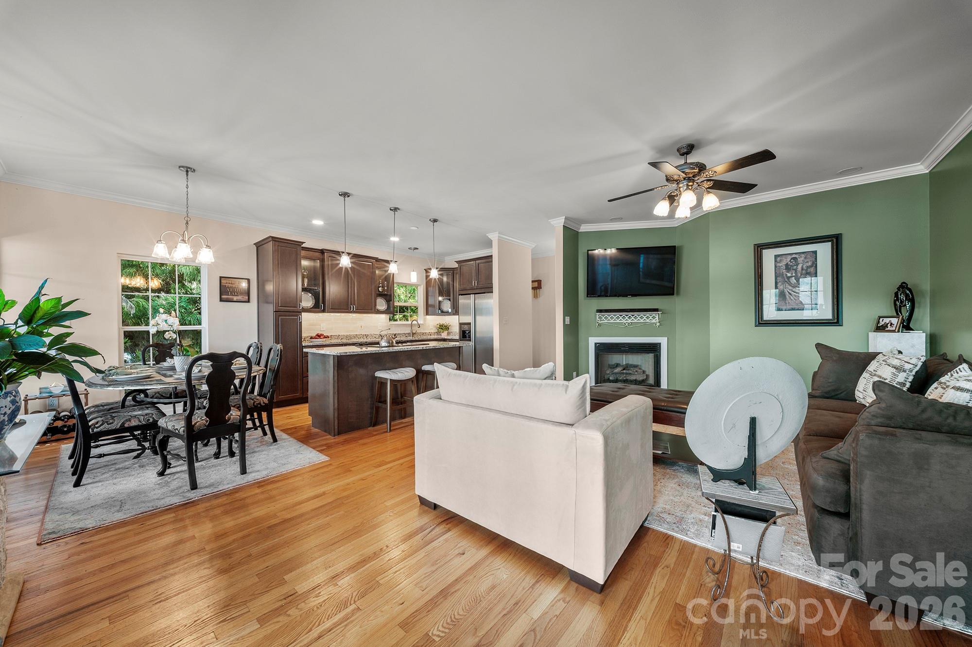 348 Shoreline Road, Unit 102 New London, NC 28127 - Photo 12 of 48 Gallery Image 12