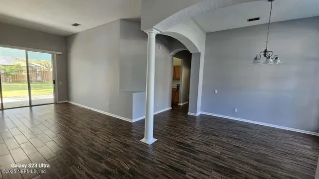 $2,650 | 709 Muskogee Lane, St. Johns, FL 32259