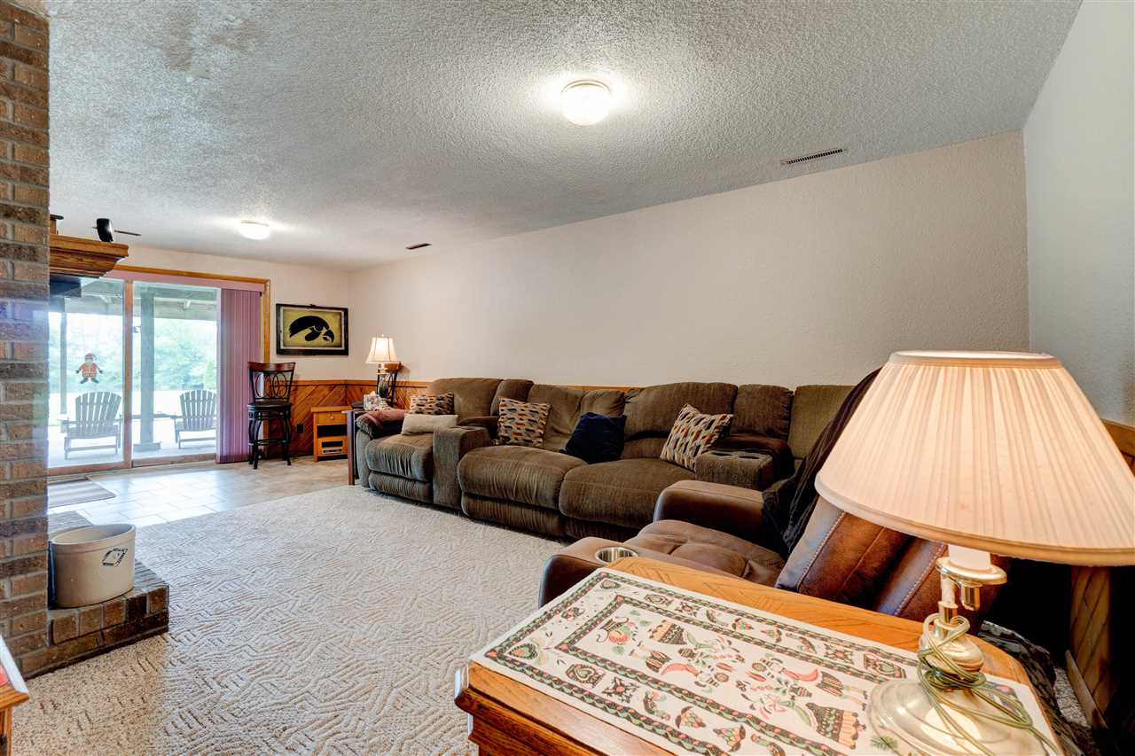 1059 Evans Avenue West Liberty, IA 52776 - Photo 24 of 50 Gallery Image 24