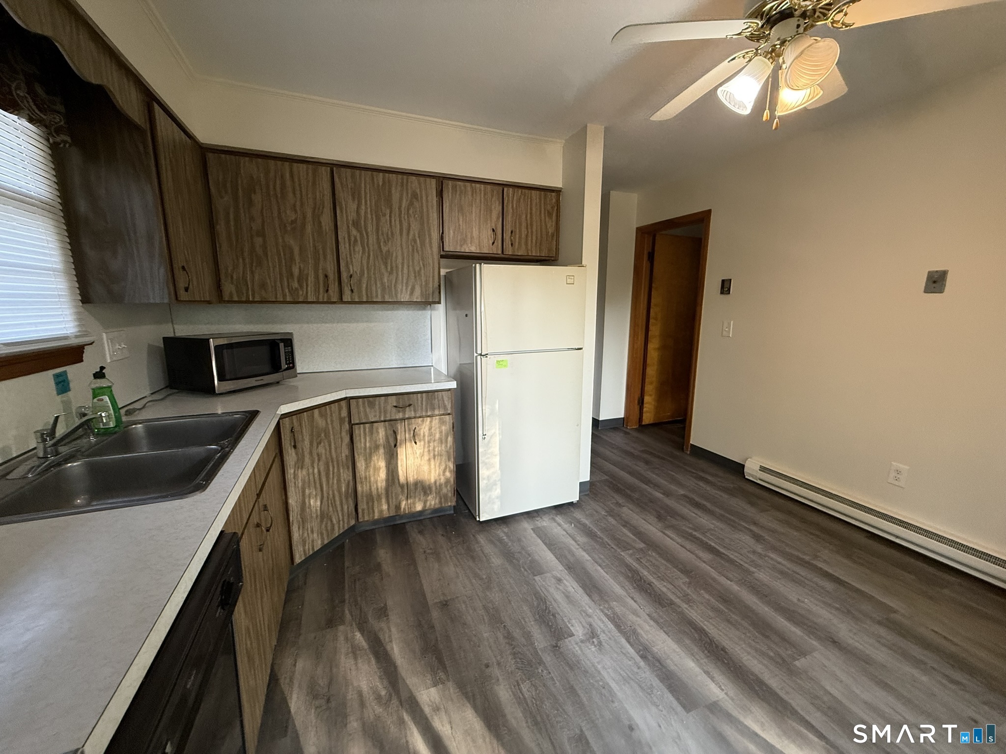 463 Pierpont Road, Unit 24 Waterbury, CT 06705 - Photo 6 of 22