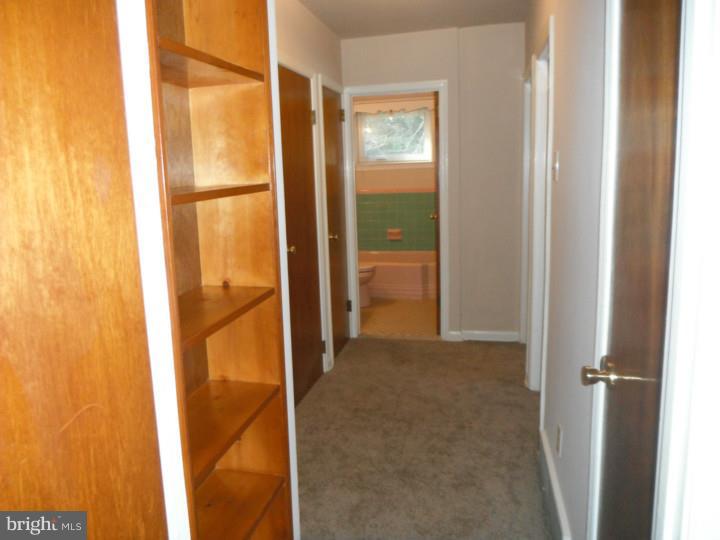 1838 Rowland Road Abington, PA 19001 - Photo 19 of 25 Gallery Image 19