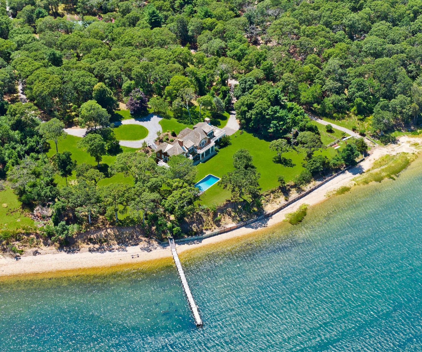 182 Springy Banks Road East Hampton, NY 11937 - Photo 2 of 12 a view of a garden with an empty room