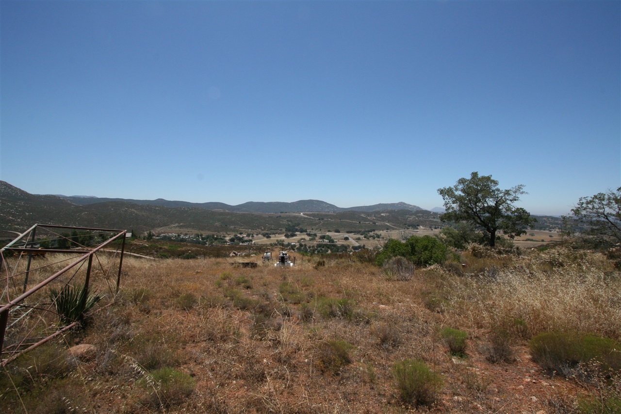 9567 Red Oak Road Alpine, CA 91901 - Photo 5 of 15
