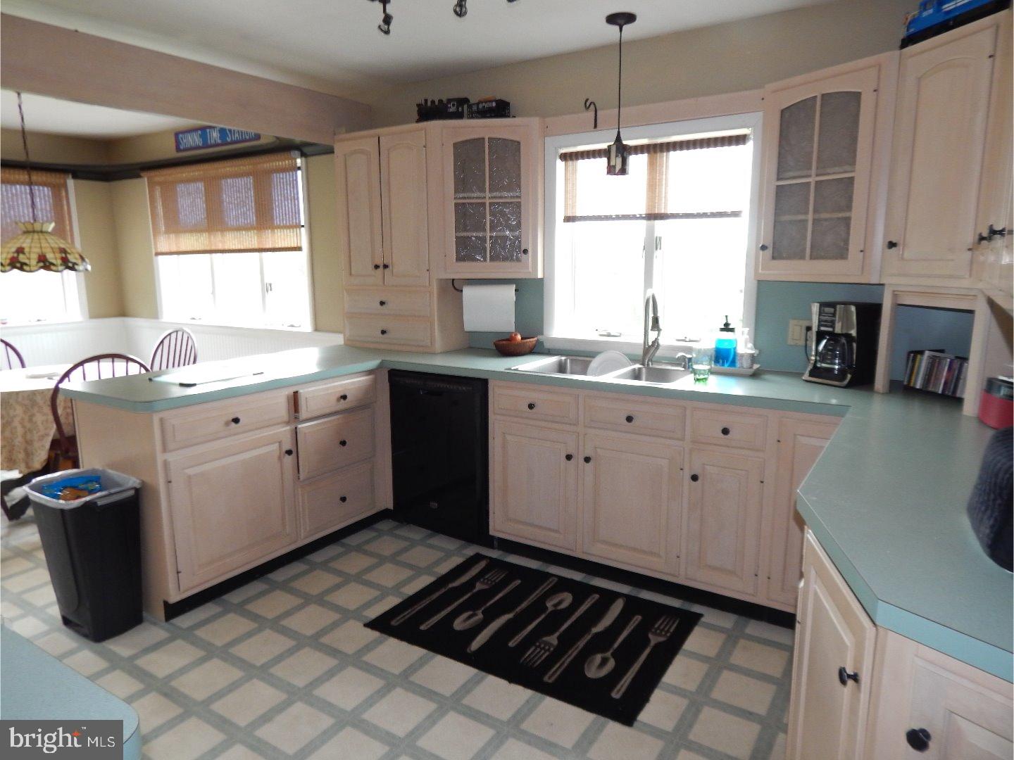 113 Conrad Road Fleetwood, PA 19522 - Photo 8 of 20 Gallery Image 8