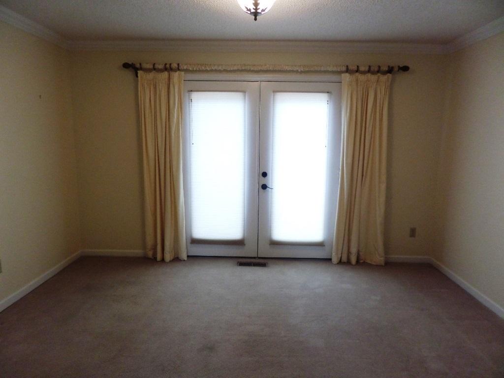 100 Naples Lane Oak Ridge, TN 37830 - Photo 7 of 40 Dining Room