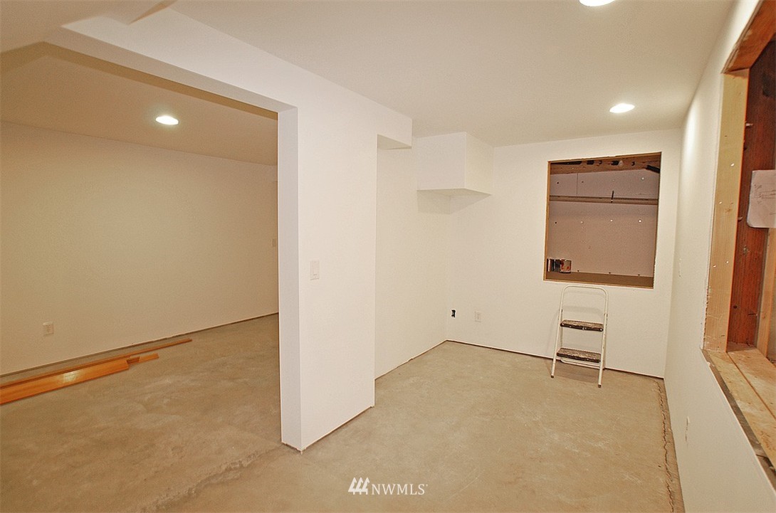18902 Meadow Lake Road Snohomish, WA 98290 - Photo 15 of 23 Gallery Image 15