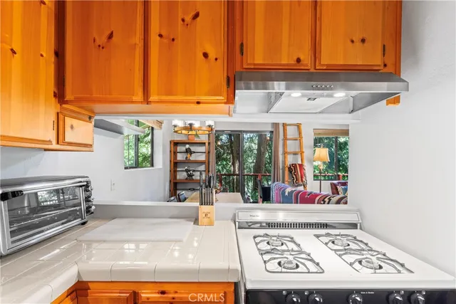 $399,000 | 760 Lake Drive, Lake Arrowhead, CA 92352