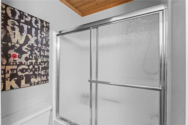 $399,000 | 760 Lake Drive, Lake Arrowhead, CA 92352