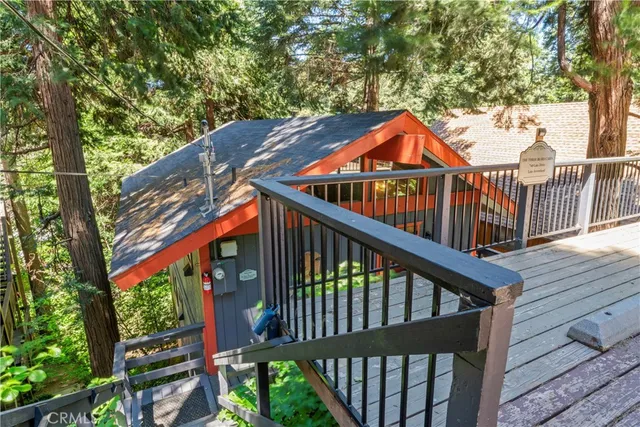 $399,000 | 760 Lake Drive, Lake Arrowhead, CA 92352