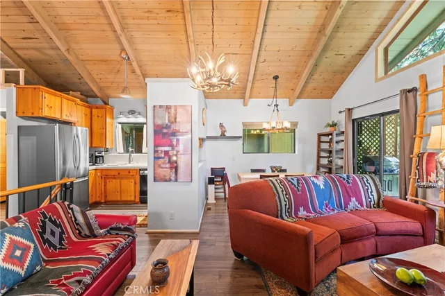 $399,000 | 760 Lake Drive, Lake Arrowhead, CA 92352