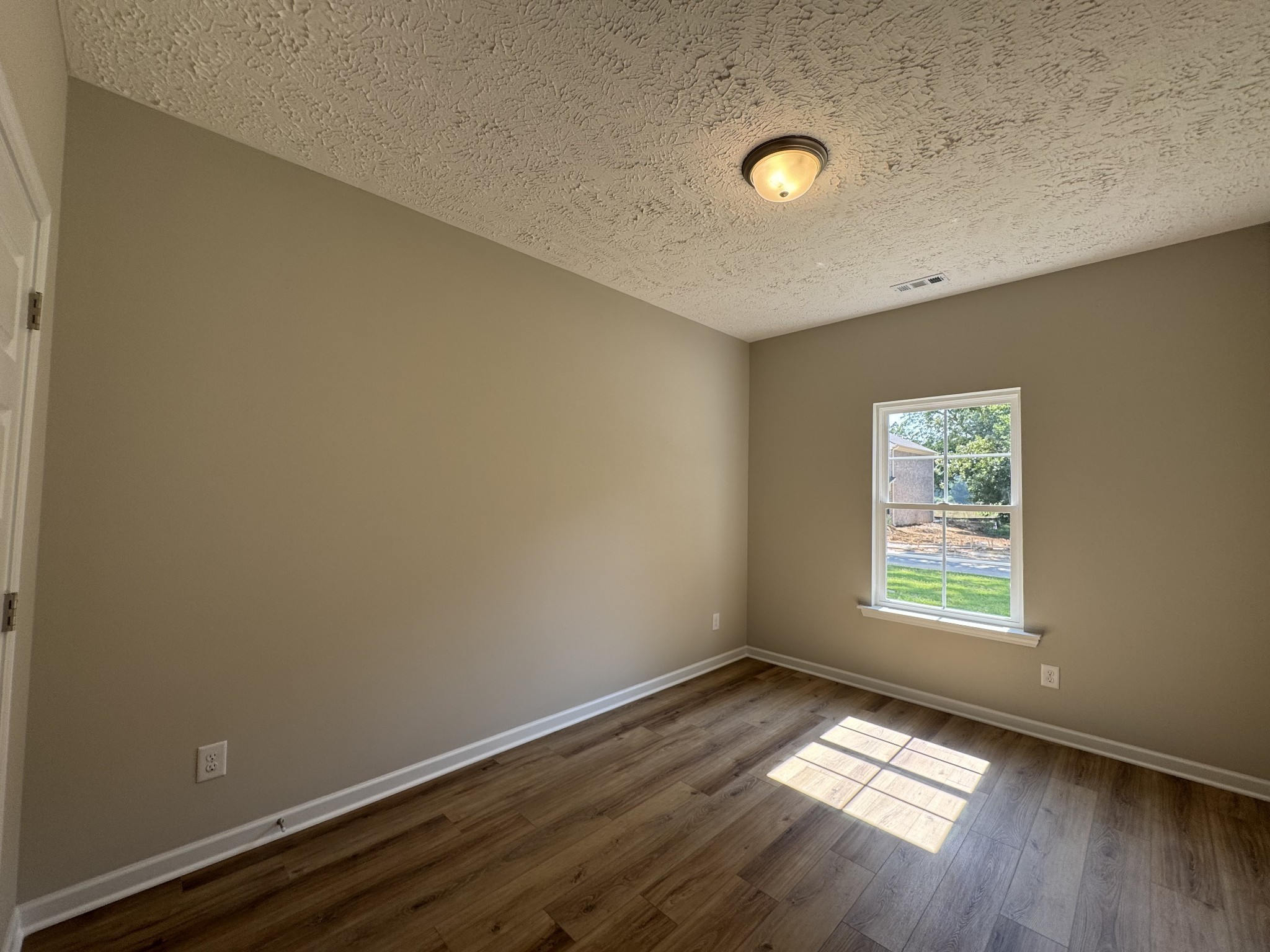 37 Laurel View Street Manchester, TN 37355 - Photo 13 of 17