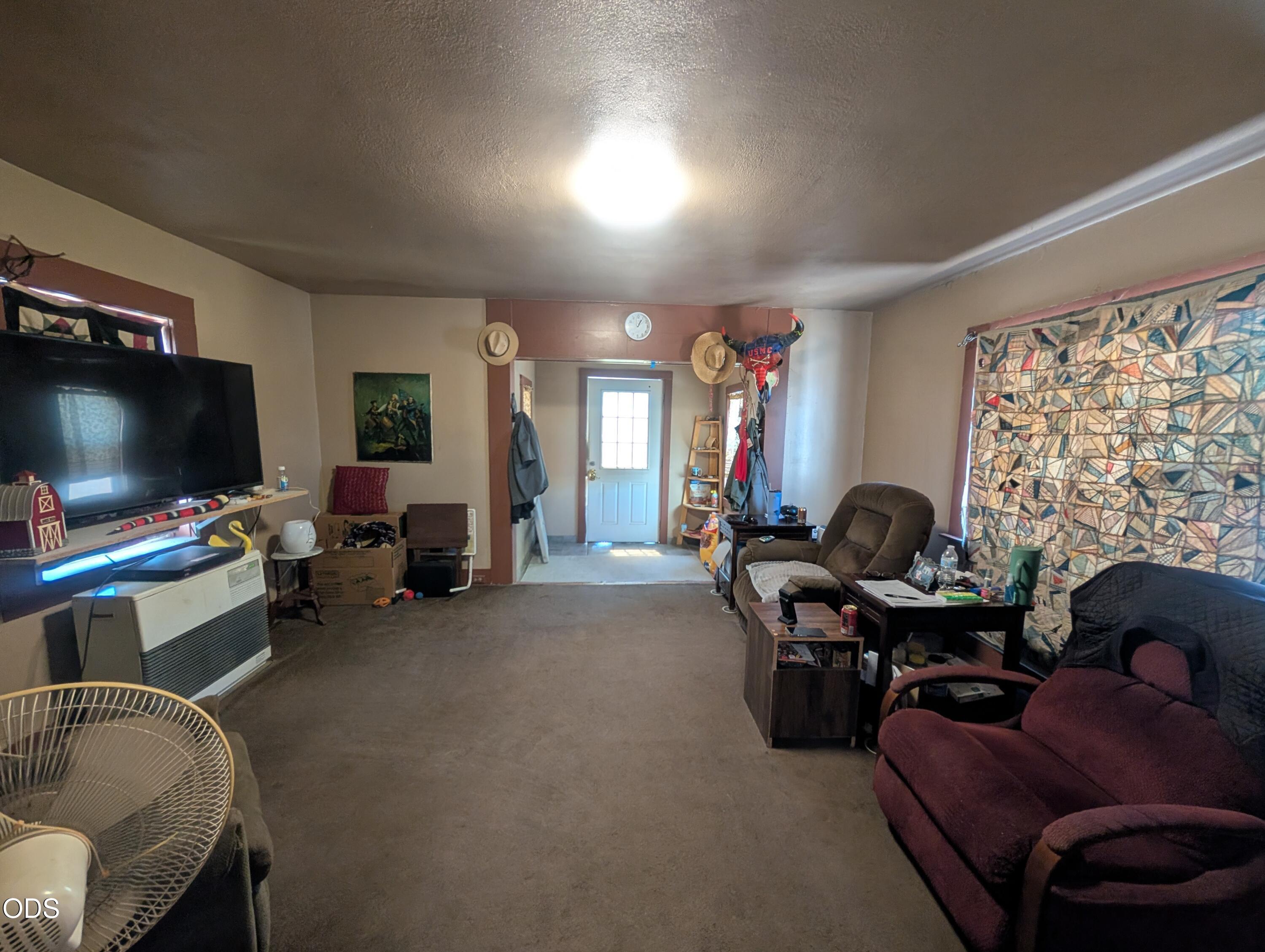 109 Miller Island Road Klamath Falls, OR 97603 - Photo 5 of 49