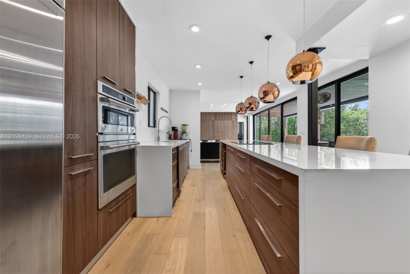 4353 Alton Road Miami Beach, FL 33140 - Photo 18 of 36 Gallery Image 18