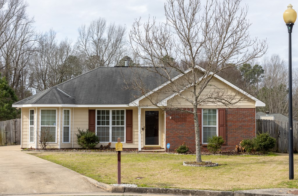 2020 Mitchell Ridge Court Columbus, GA 31907 - Photo 2 of 34 Gallery Image 2