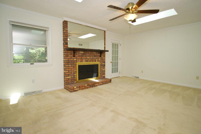 18 North Springview Drive Dover, DE 19901 - Photo 15 of 53