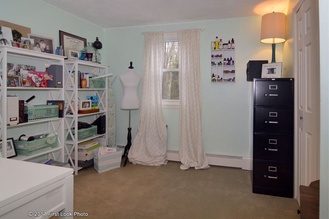 480 Chestnut Hill Road Glocester, RI 02814 - Photo 28 of 37