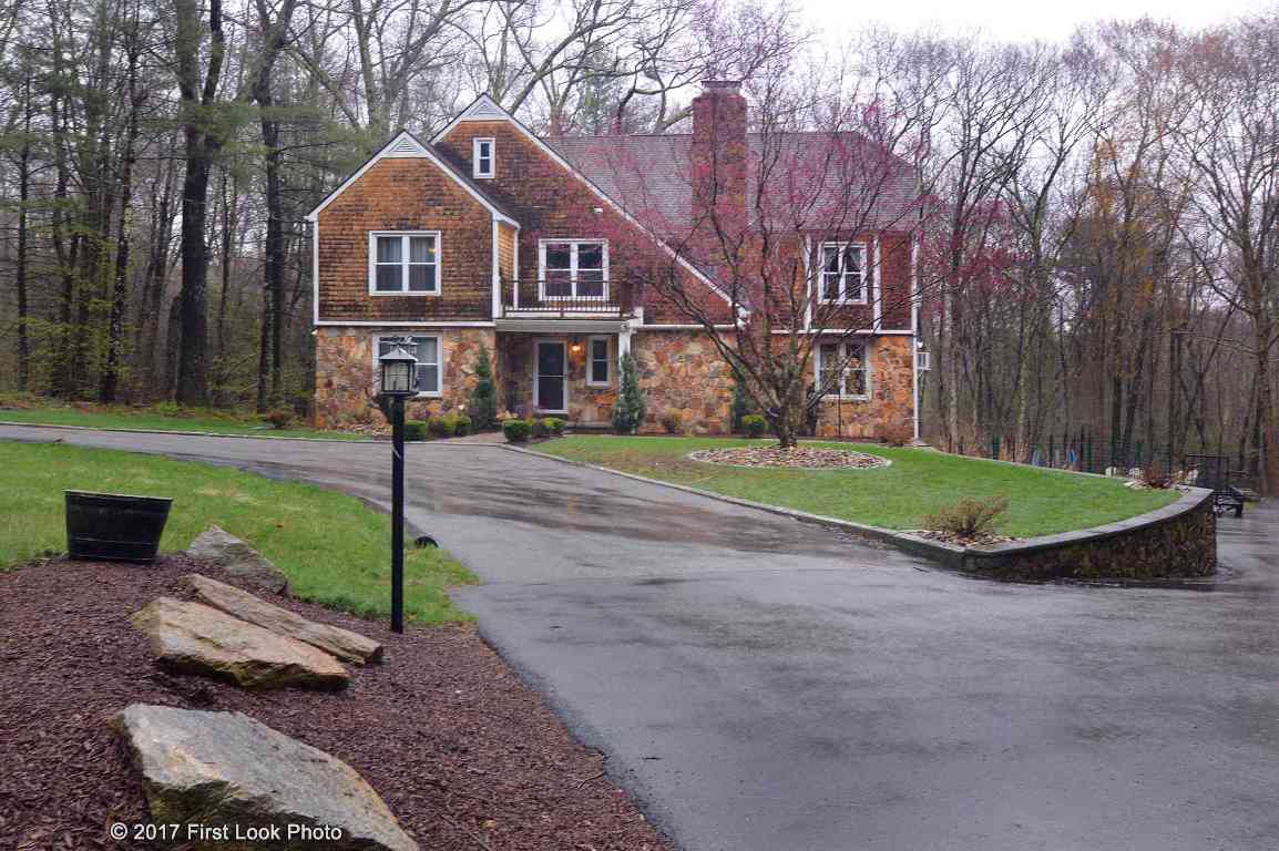 480 Chestnut Hill Road Glocester, RI 02814 - Photo 3 of 37