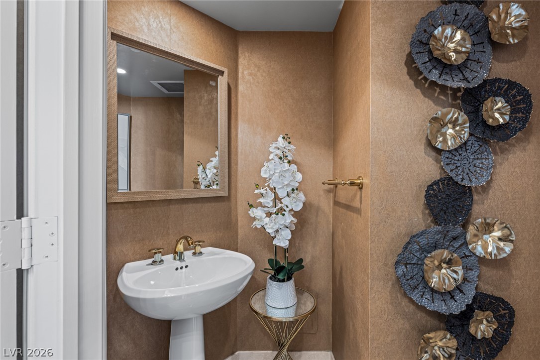 2877 Paradise Road, Unit 504 Las Vegas, NV 89109 - Photo 3 of 62