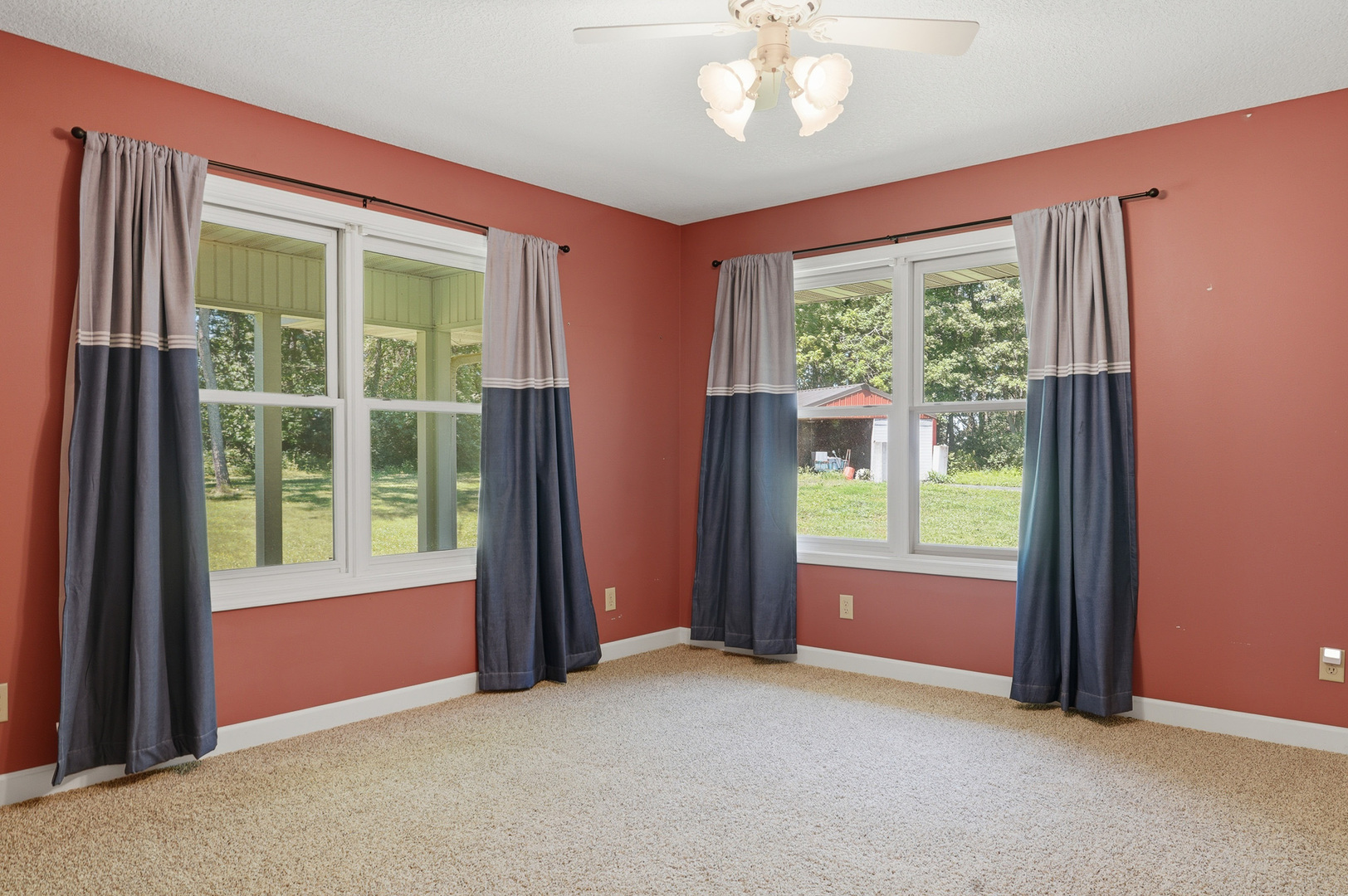 15207 Henry Road Morrison, IL 61270 - Photo 17 of 54