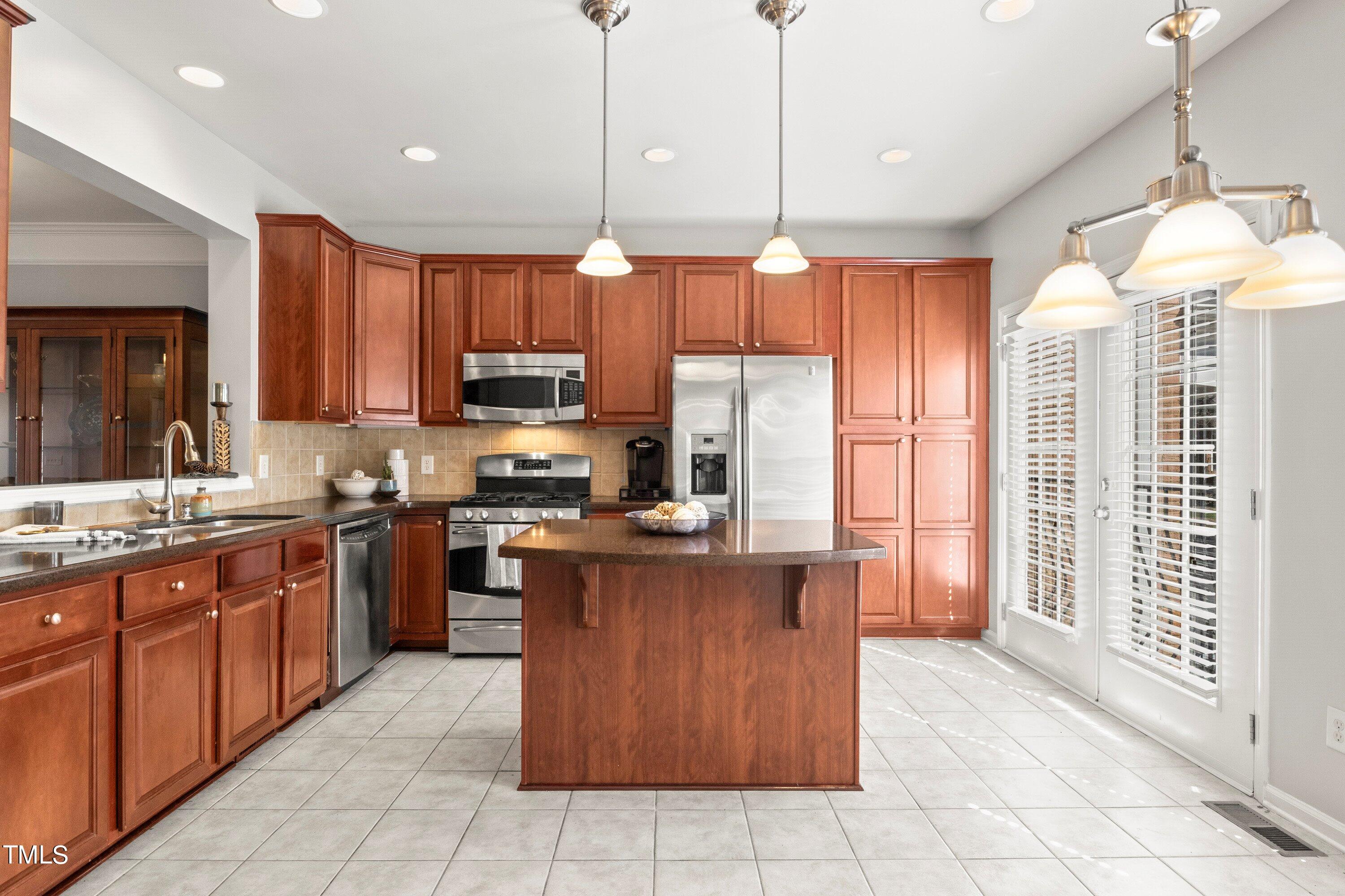 4721 Mifflin Street Raleigh, NC 27612 - Photo 8 of 45 15-4721 Mifflin St20240311_0015