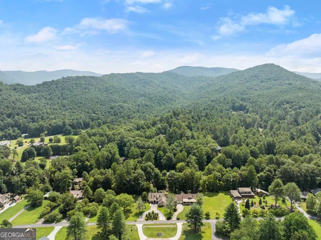 $575,000 | 2187 Big Pine Drive, Hiawassee, GA 30546