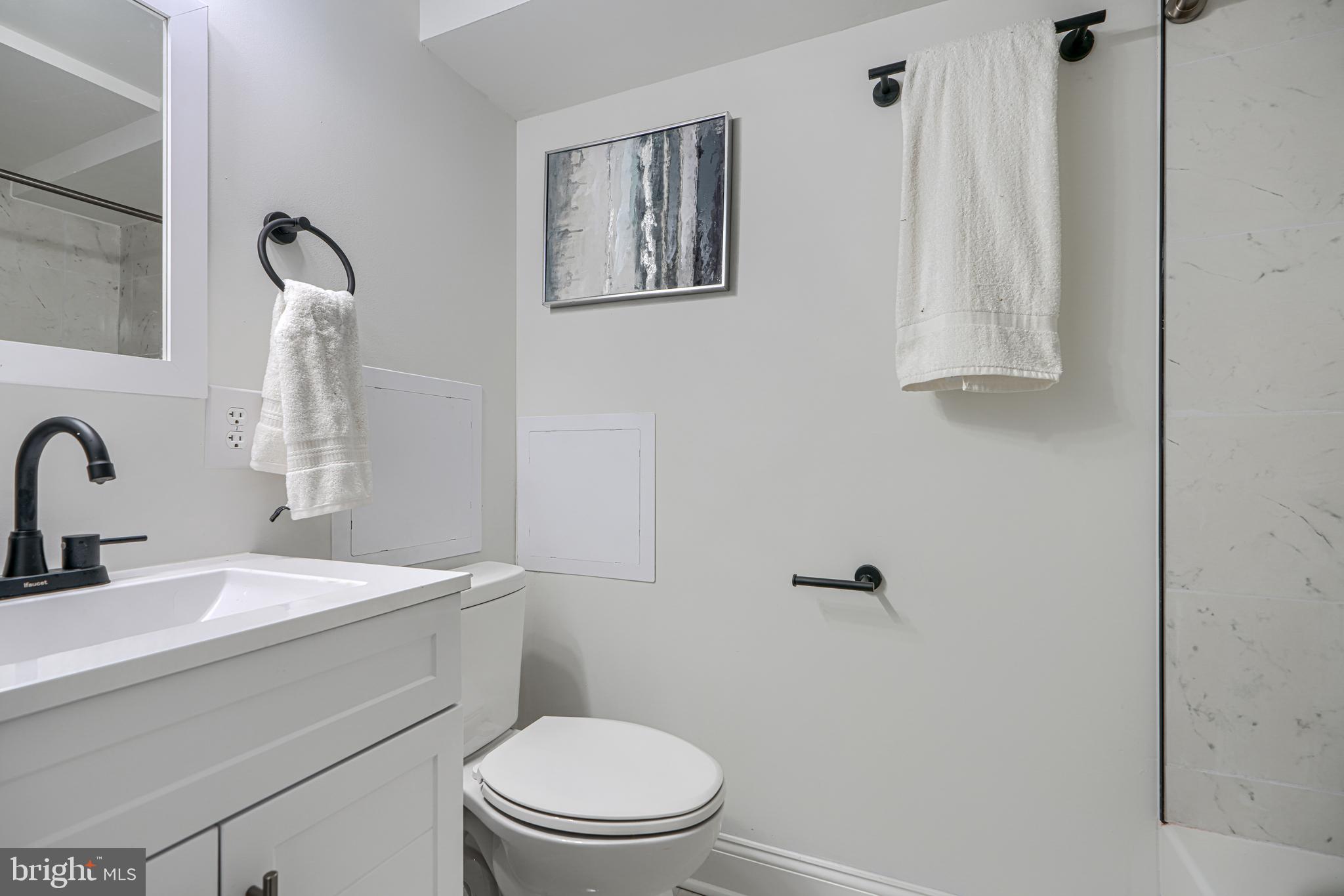 1905 Heathfield Road Baltimore, MD 21239 - Photo 34 of 49