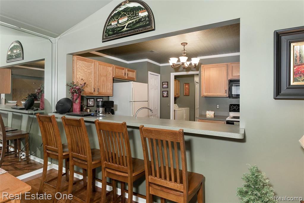 46116 Rhodes Drive Macomb, MI 48044 - Photo 10 of 27