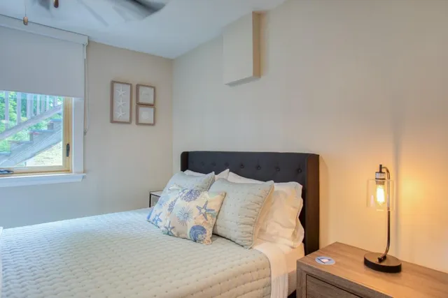 $895,000 | 66 Townsend Avenue, Boothbay Harbor, ME 04538