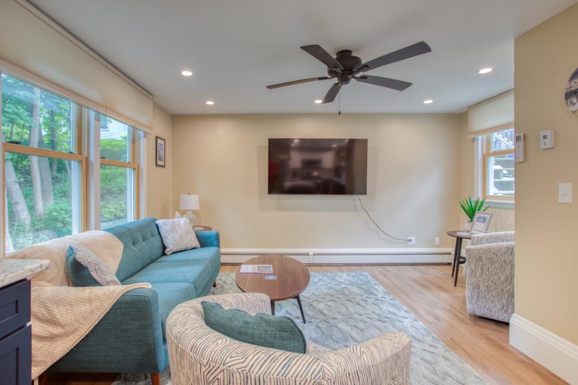 66 Townsend Avenue Boothbay Harbor, ME 04538 - Photo 38 of 52 66 Townsend Avenue (38)