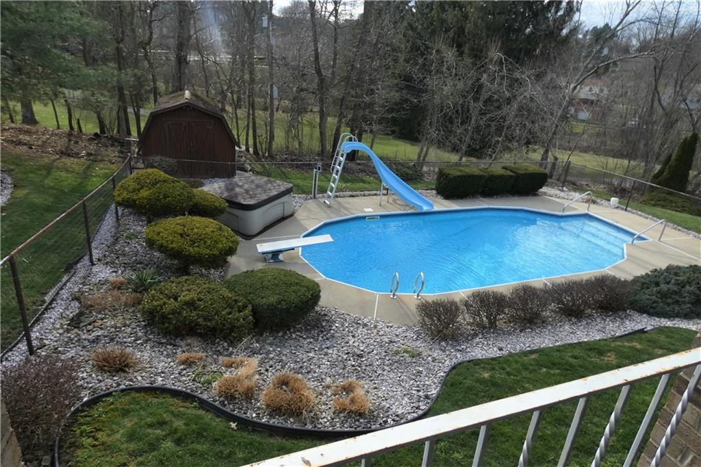 13 Meadowridge Road Harrison City, PA 15636 - Photo 4 of 22 Gallery Image 4