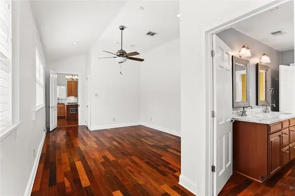 $2,000 | 1201 France Street, New Orleans, LA 70117