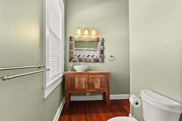 $2,000 | 1201 France Street, New Orleans, LA 70117