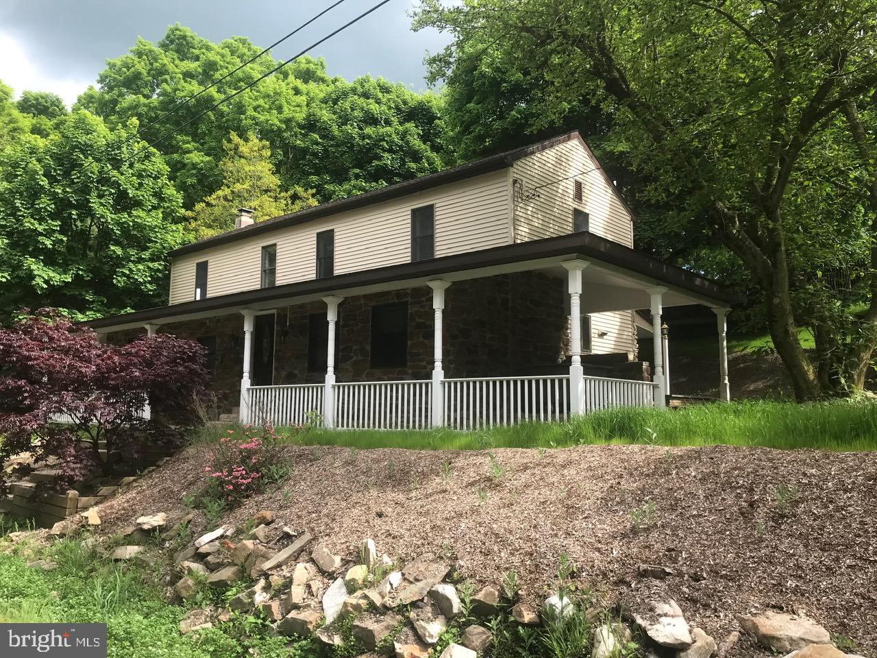 140 Himmelwright Road Barto, PA 19504 - Photo 2 of 41 front porch