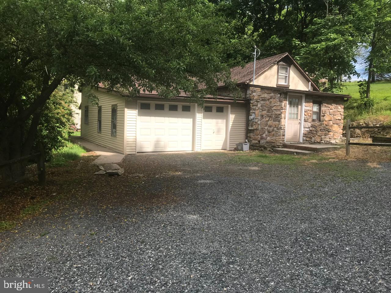140 Himmelwright Road Barto, PA 19504 - Photo 5 of 41 parking