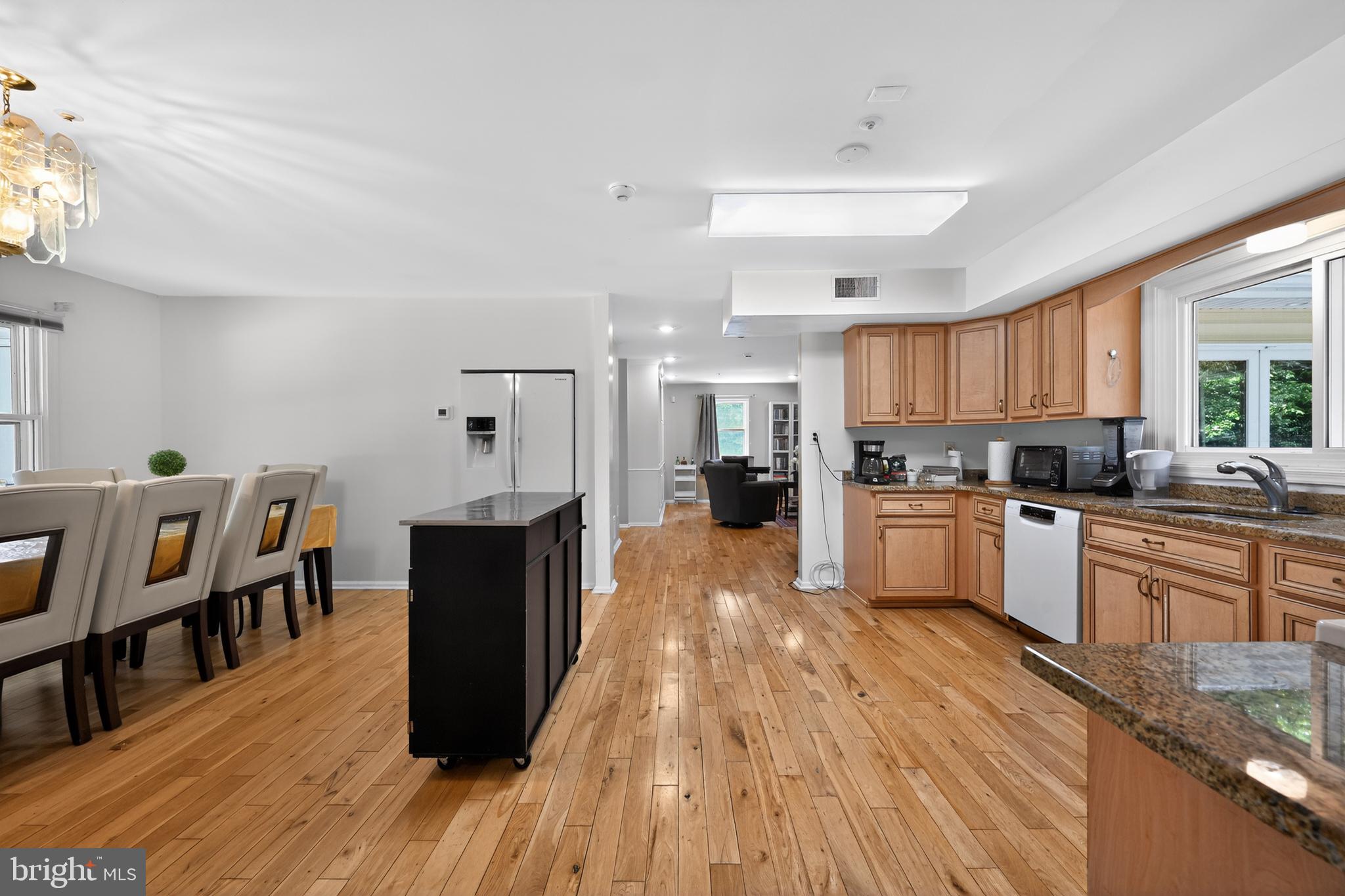 112 Marple Road Haverford, PA 19041 - Photo 6 of 36