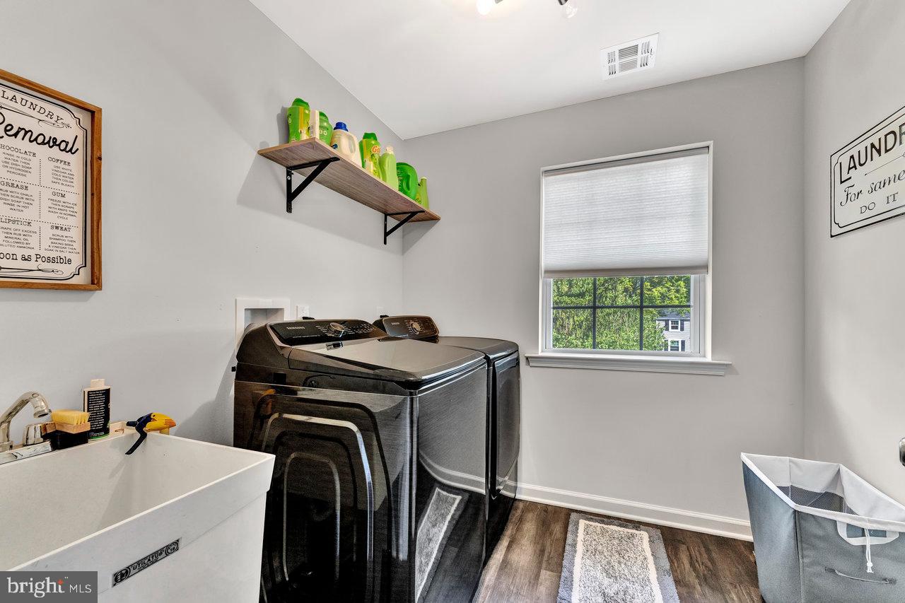 125 Roxboro Road Lawrenceville, NJ 08648 - Photo 31 of 42 2nd Level Laundry