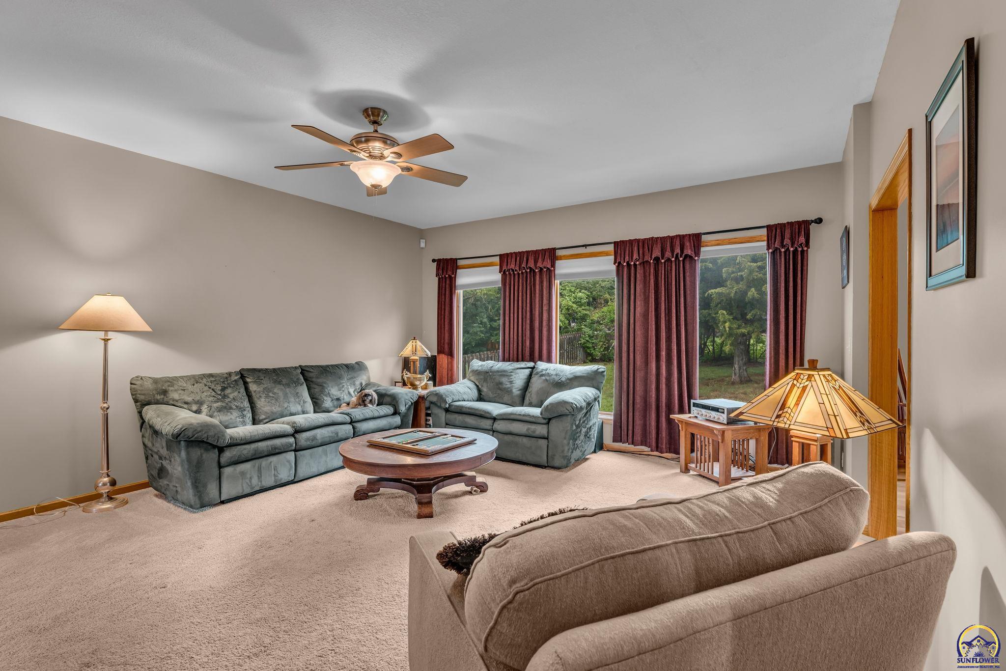 3232 Northwest 34th Street Topeka, KS 66618 - Photo 15 of 60