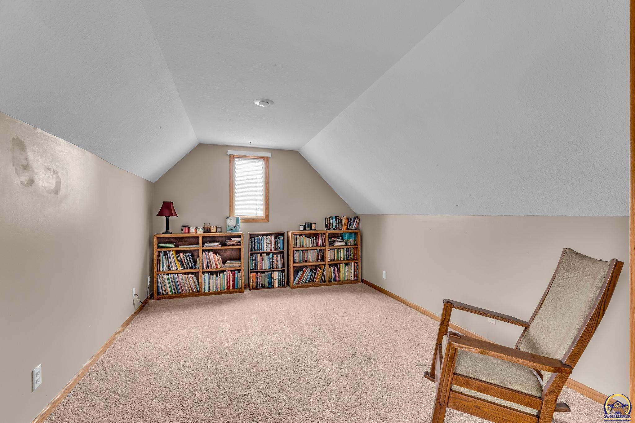 3232 Northwest 34th Street Topeka, KS 66618 - Photo 39 of 60