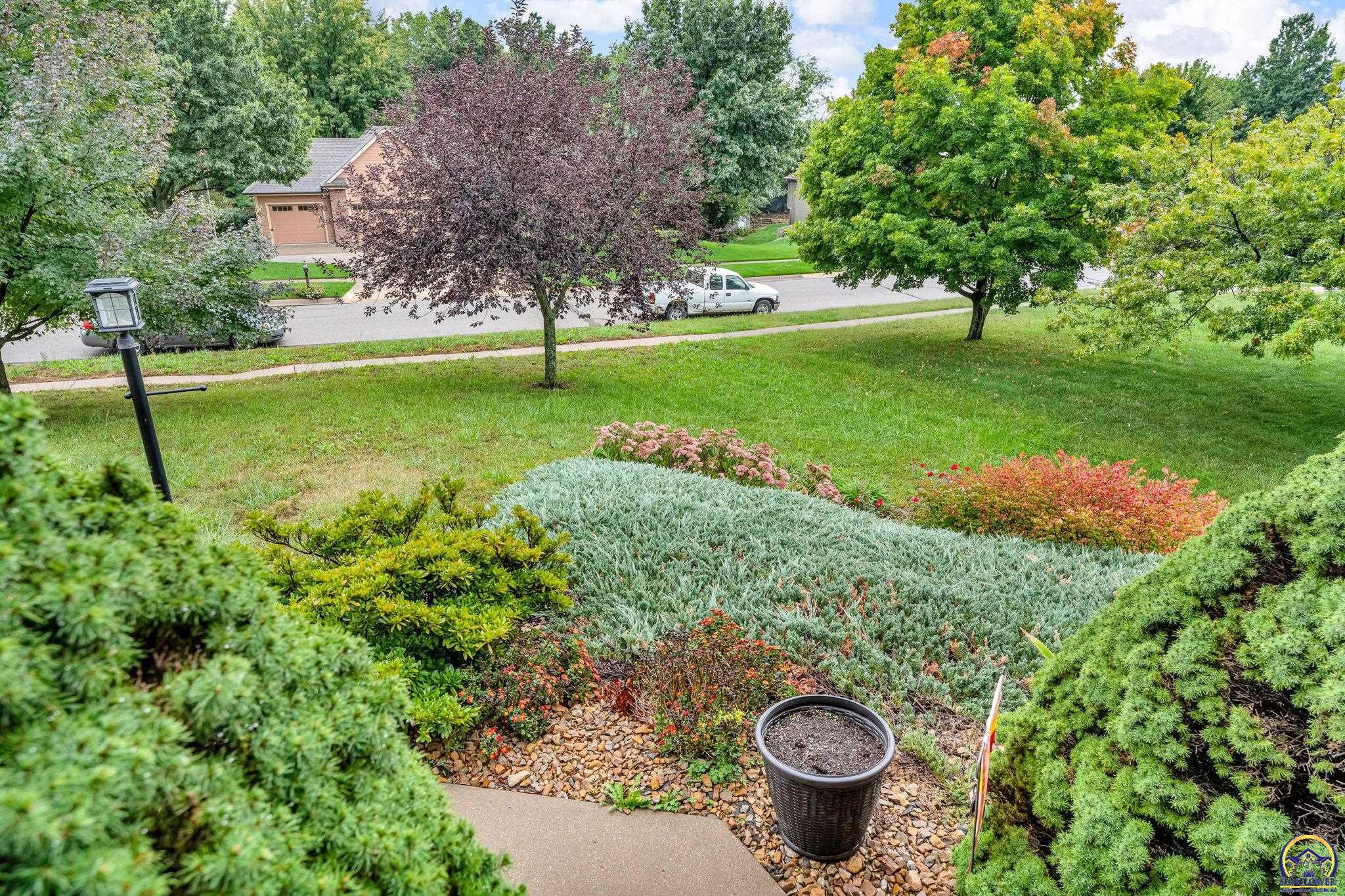 3232 Northwest 34th Street Topeka, KS 66618 - Photo 9 of 60