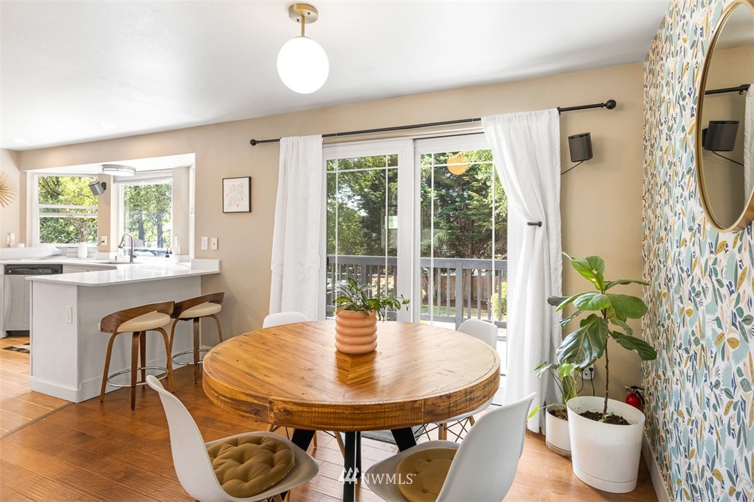 501 Nile Avenue Northeast Renton, WA 98059 - Photo 12 of 37 Gallery Image 12